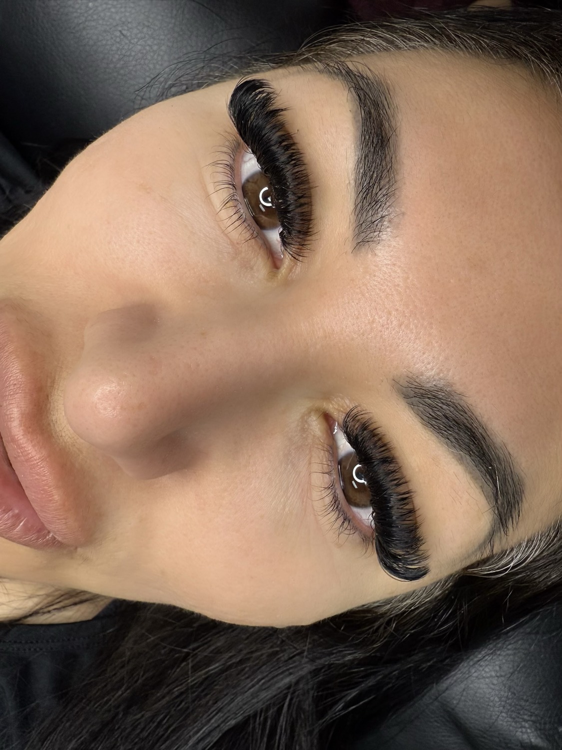 BXBR volume lash extensions — dramatic full set