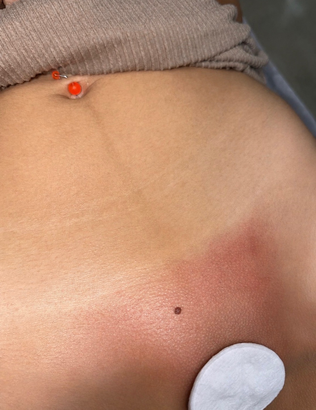 BXBR Brazilian waxing, smooth result